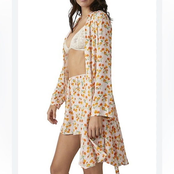Intimately Free People Worth It GrapeFruit Print Robe, Size S, NWT - Picture 4 of 13